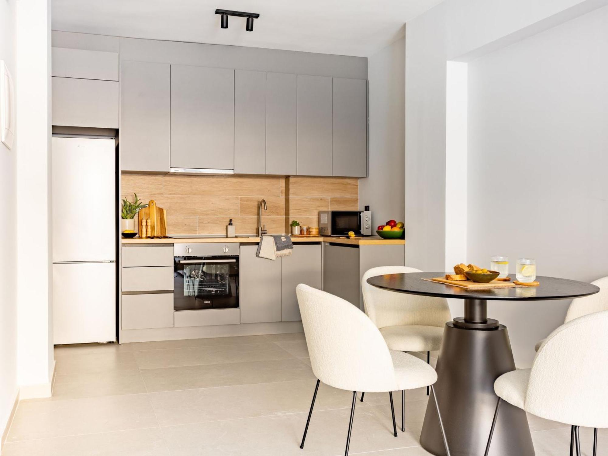 Sanders Tower Centre Apartment *