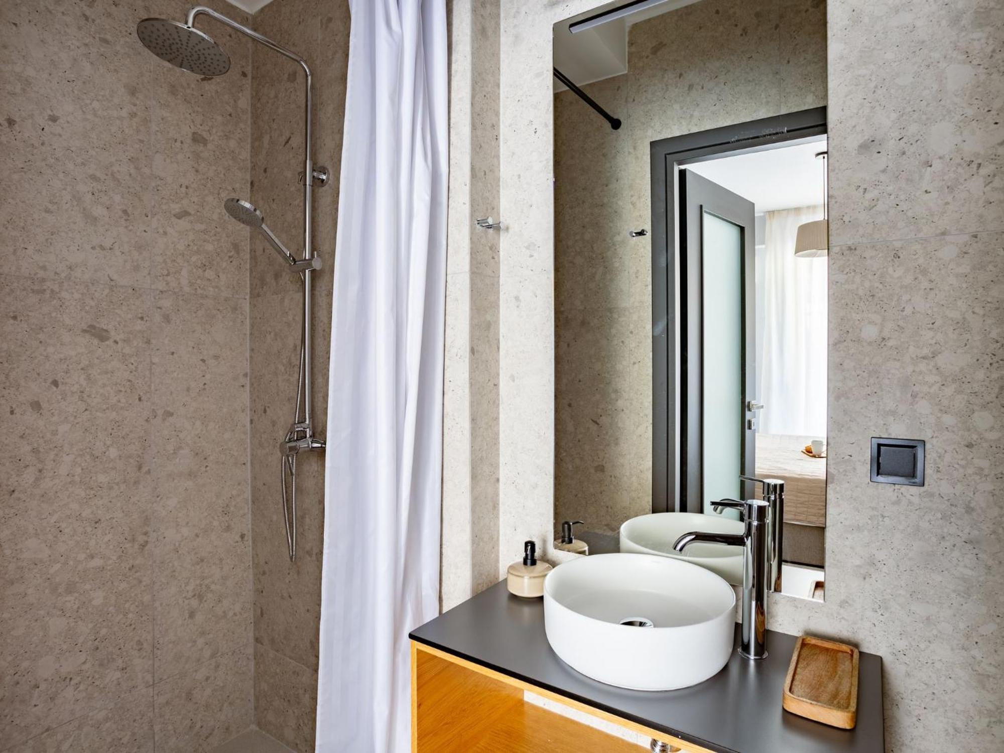 Sanders Tower Centre Apartment *